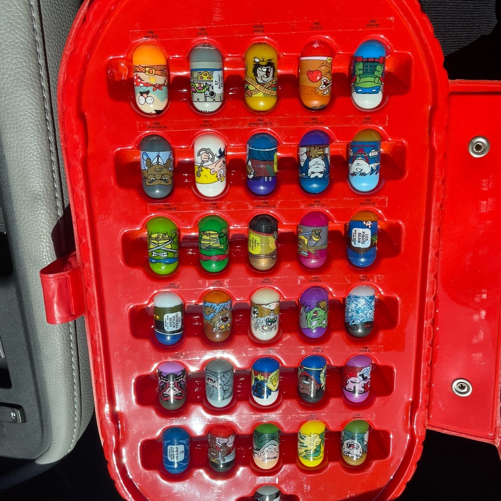 Mighty beanz serious 1 complete set